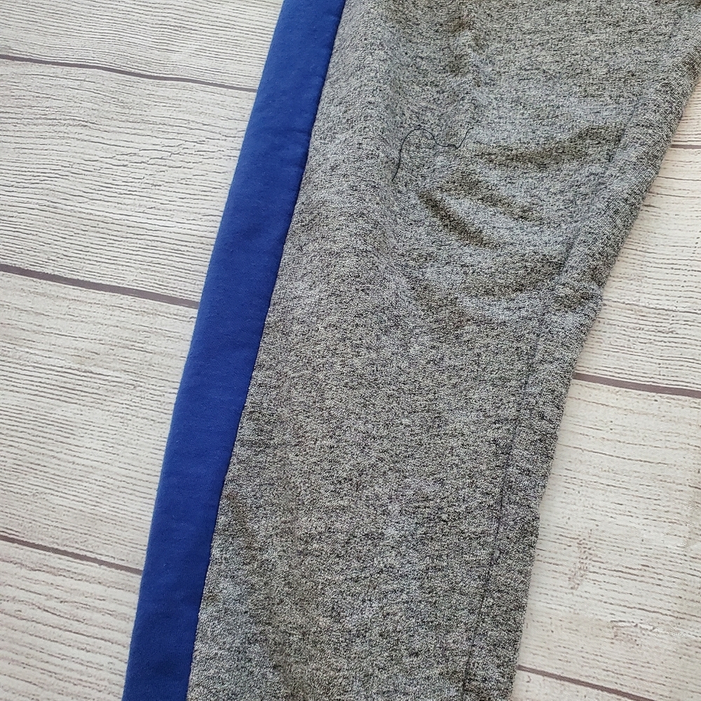 NY GIANTS NFL TEAM joggers. Size medium boys - Picture 6 of 11